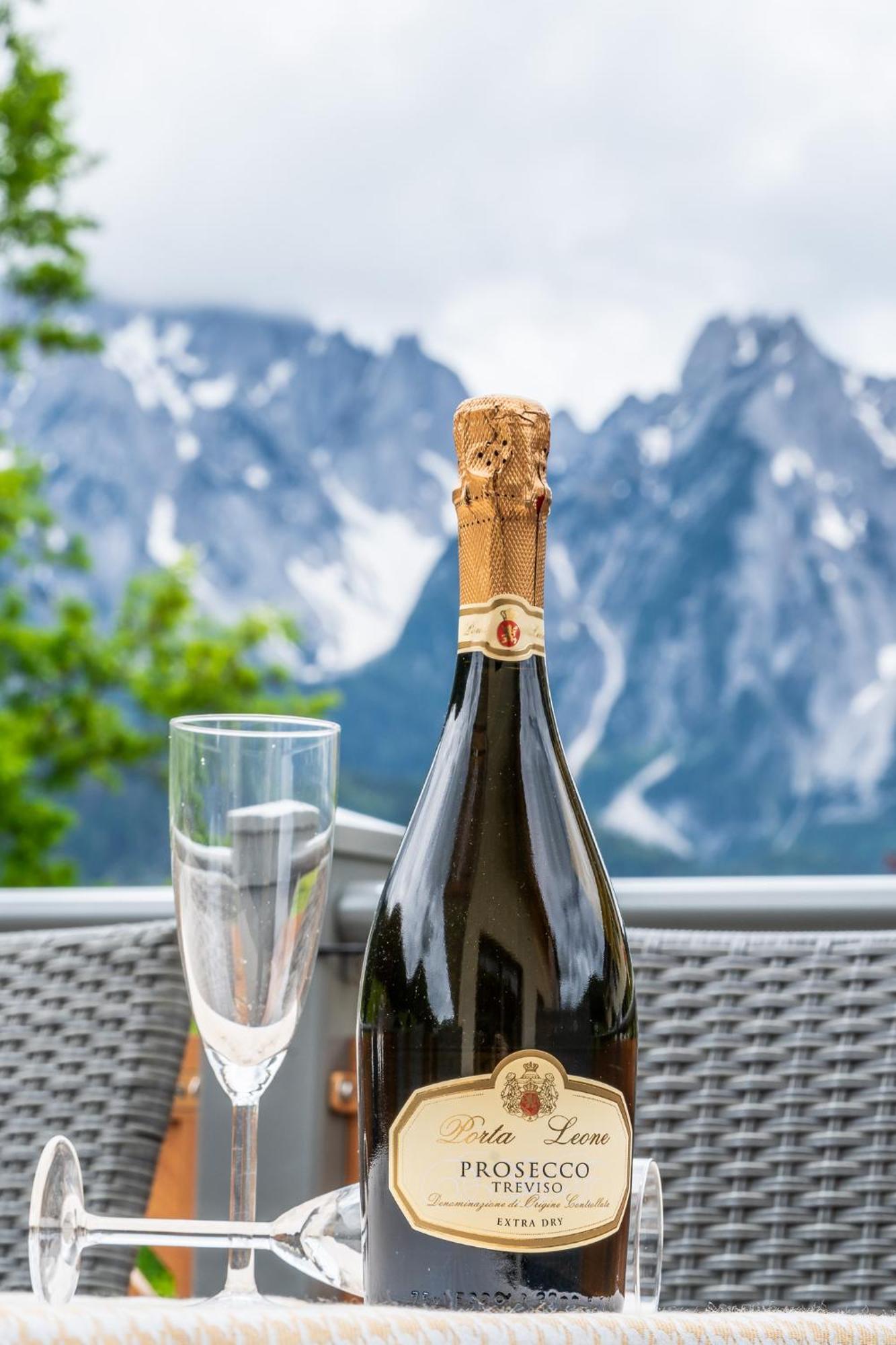 Haus Friedrich Hotel Gosau Eksteriør billede