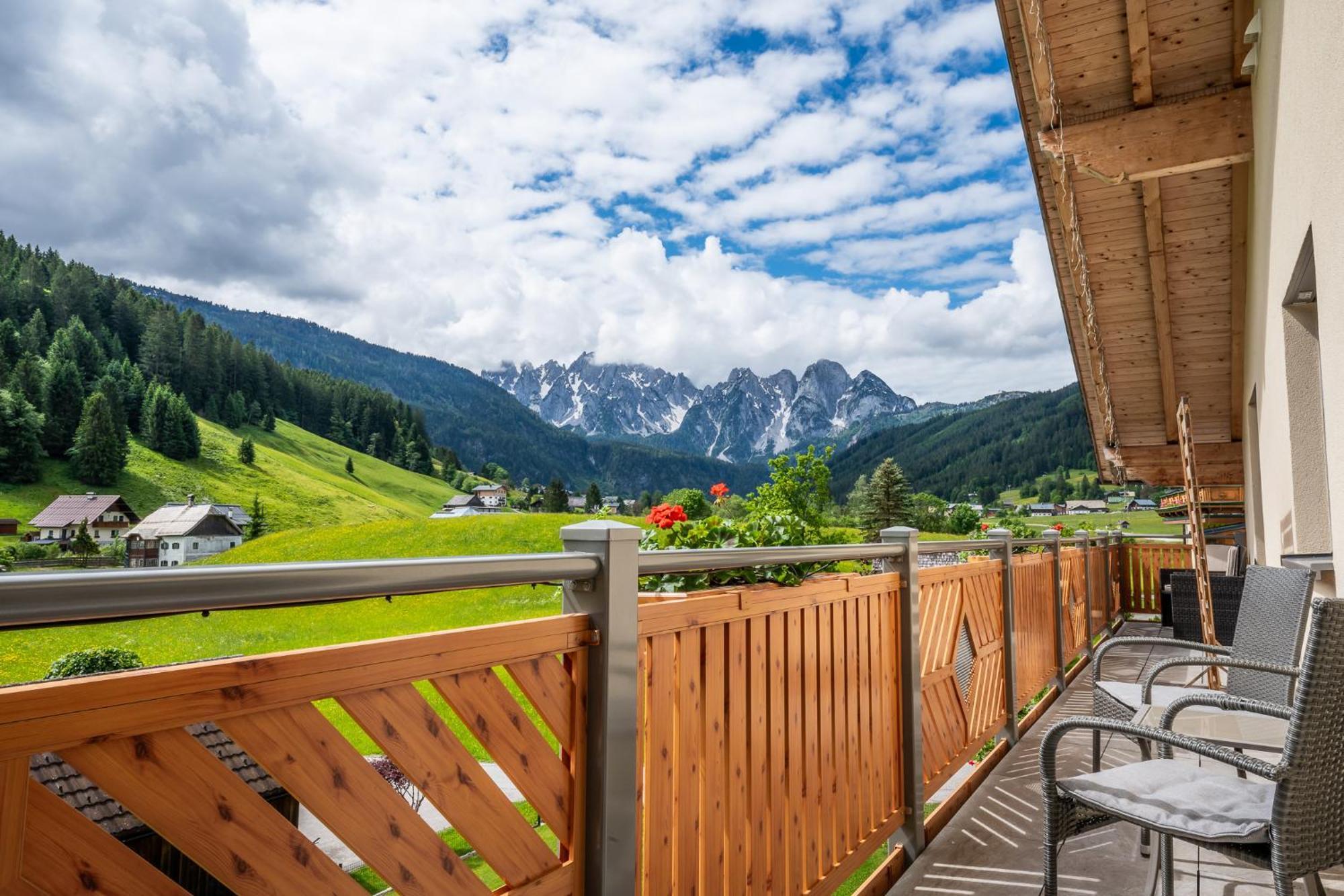 Haus Friedrich Hotel Gosau Eksteriør billede