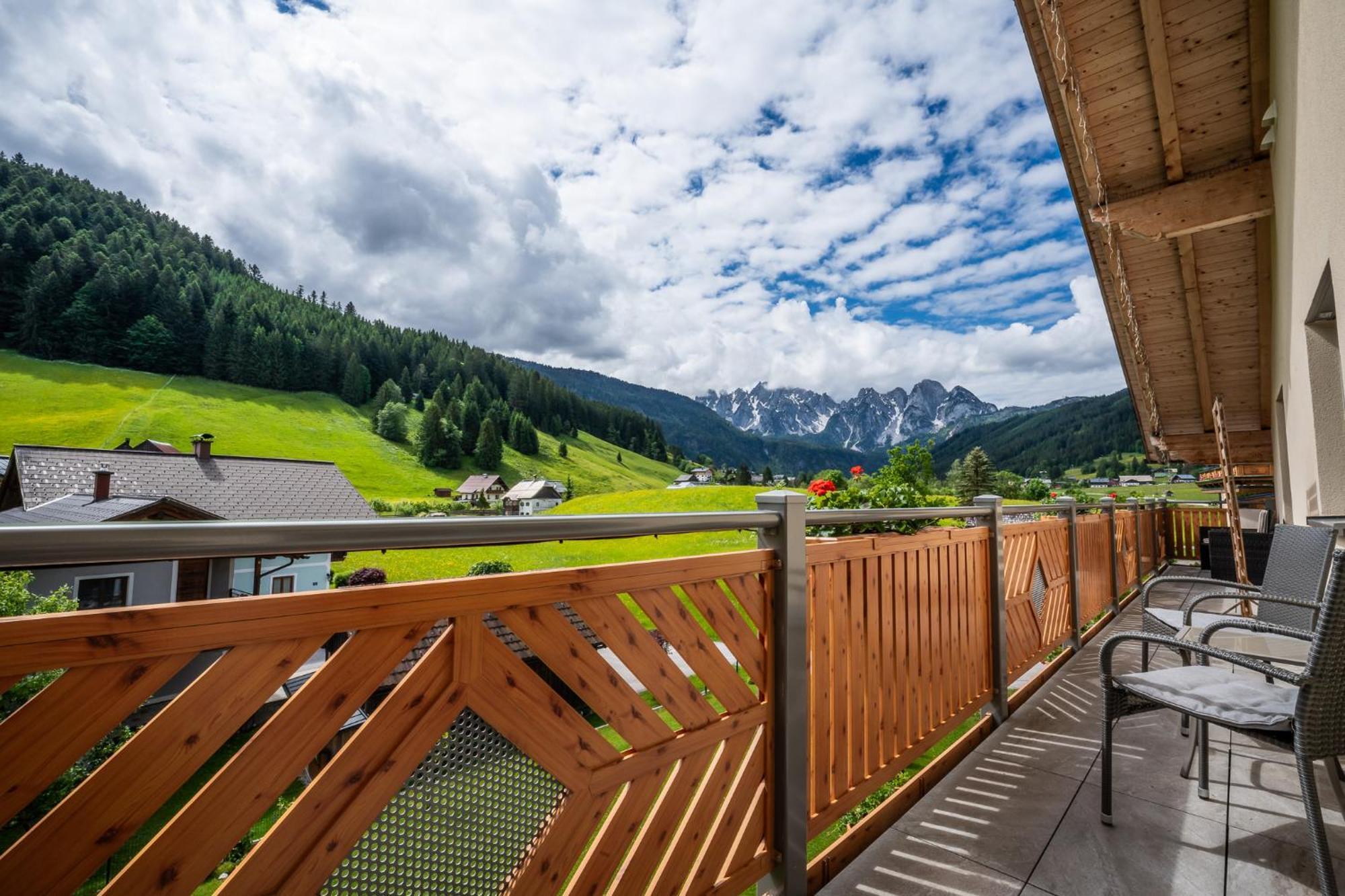 Haus Friedrich Hotel Gosau Eksteriør billede
